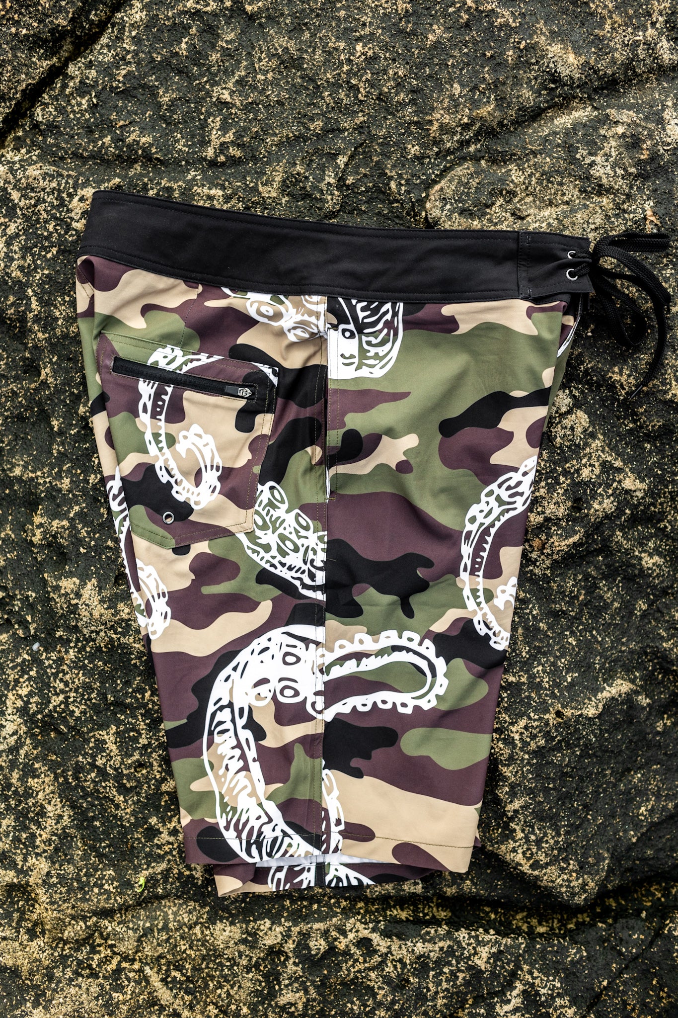 He'e Camo Kane Boardshorts