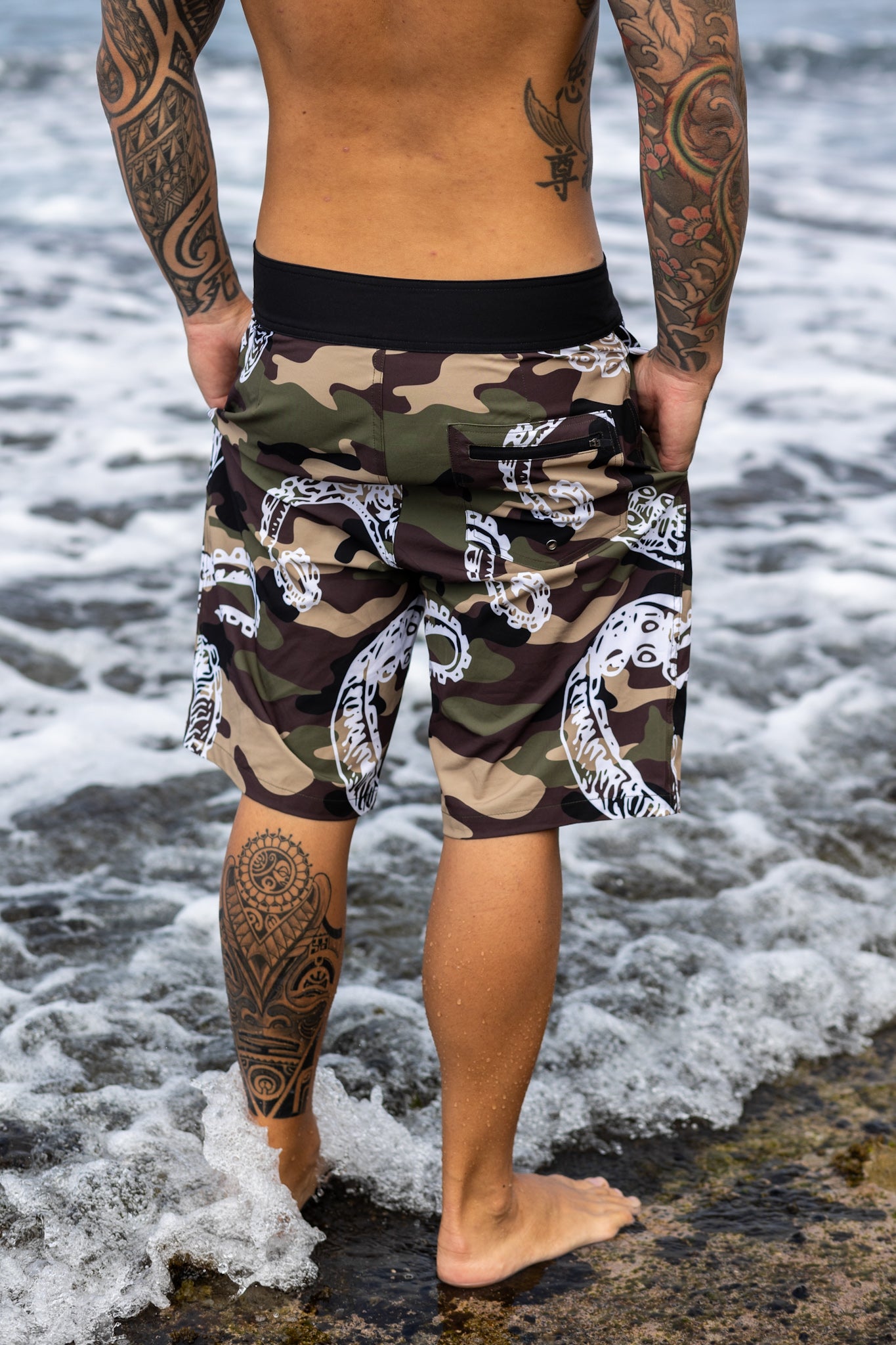 He'e Camo Kane Boardshorts