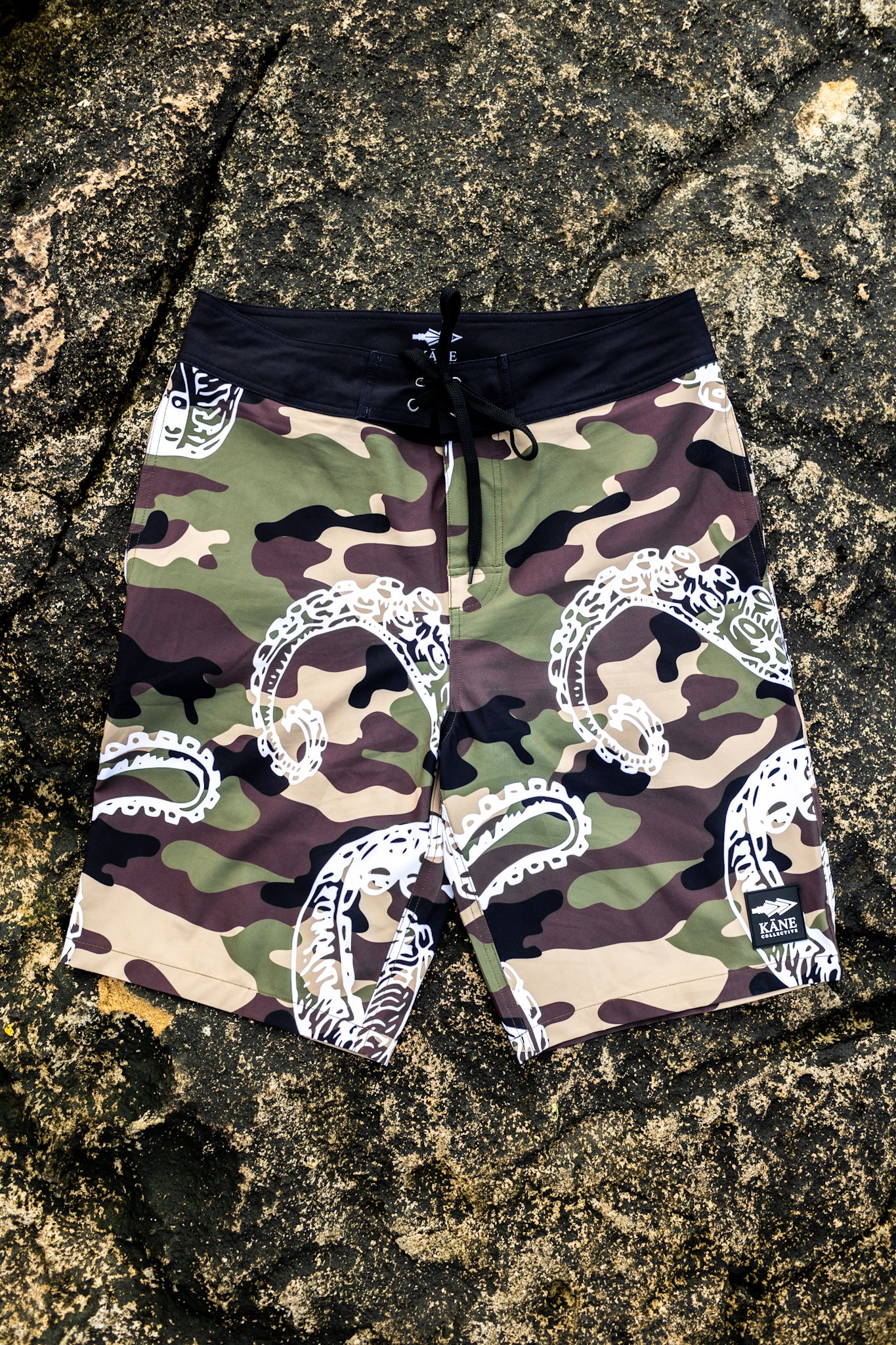 He'e Camo Kane Boardshorts