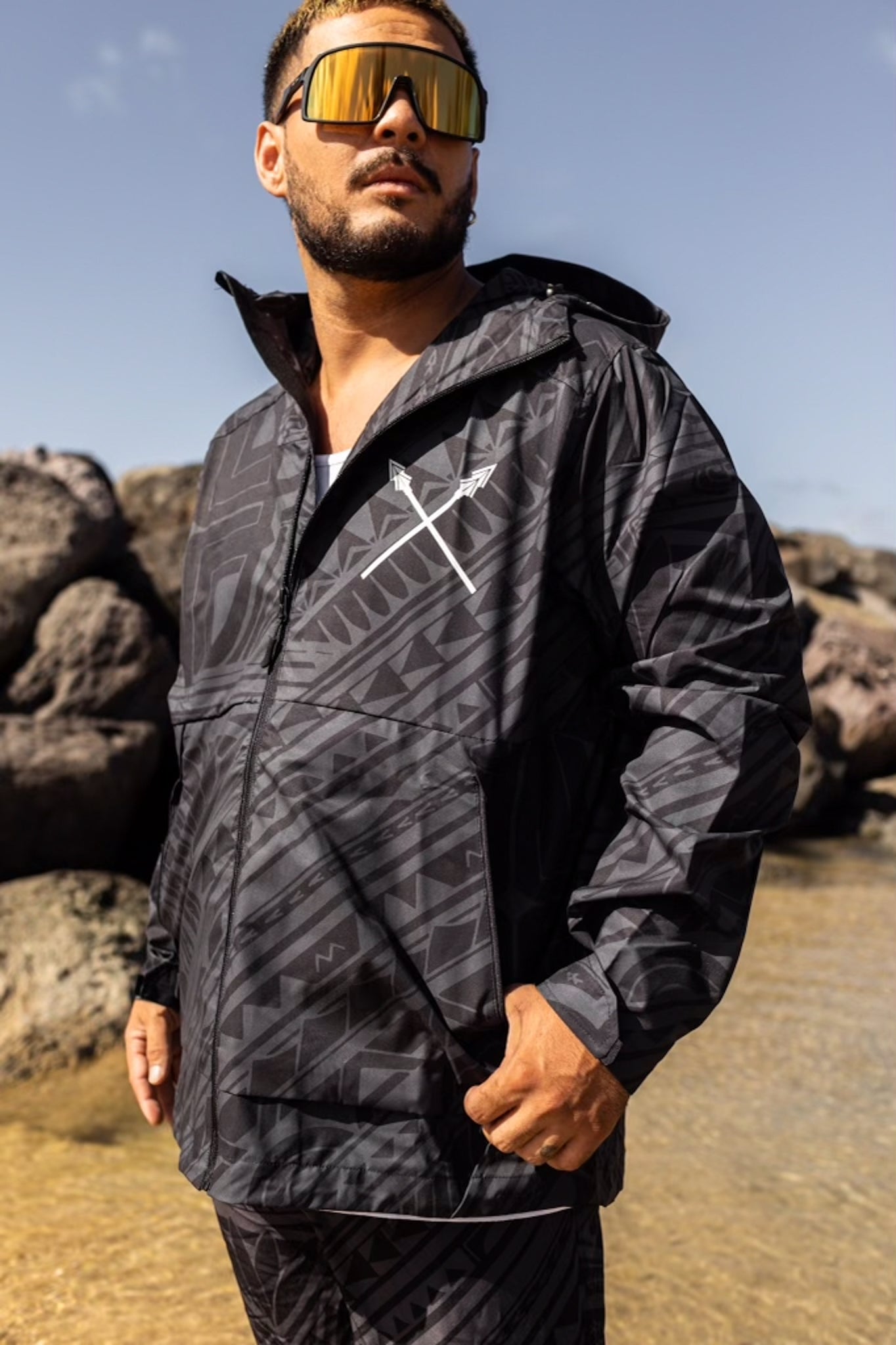 Kane Collection Pasifika Black Windbreaker